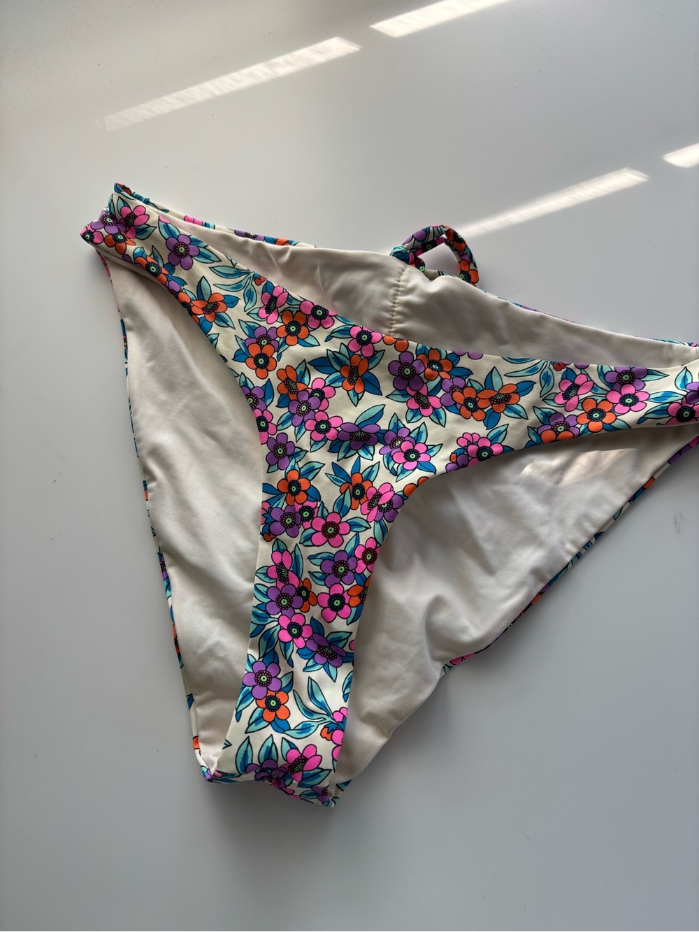 Frankies Bikinis Floral Swimsuit Bottom XS